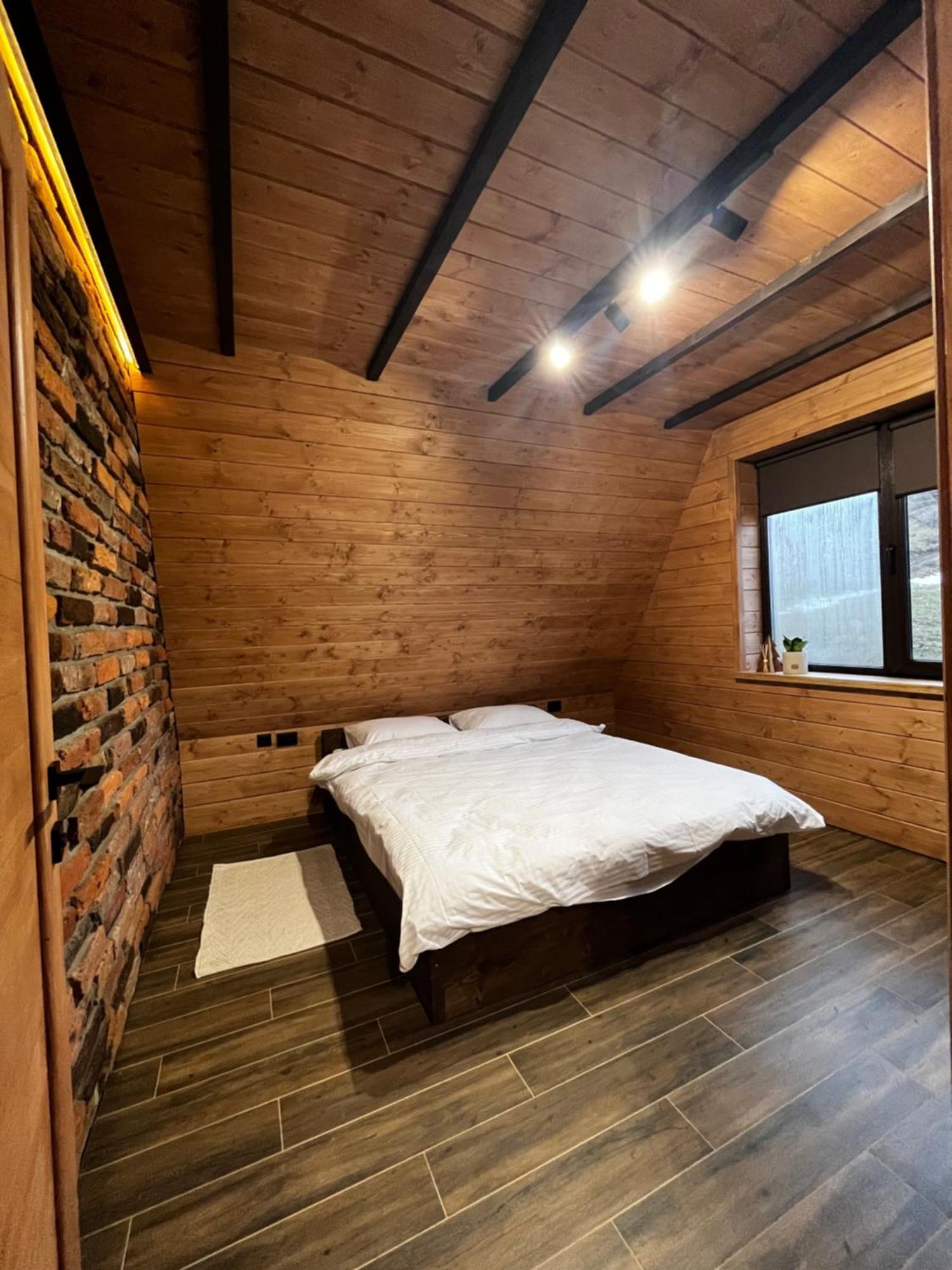 Villa Тихий Куточок Izki Esterno foto