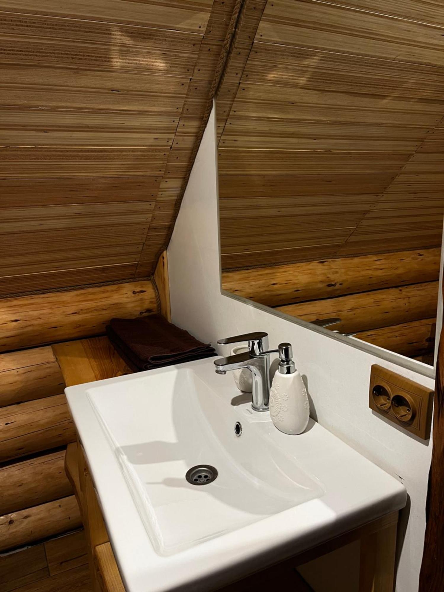 Villa Тихий Куточок Izki Esterno foto